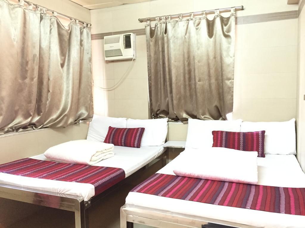 Osaka Hostel Хонконг Екстериор снимка