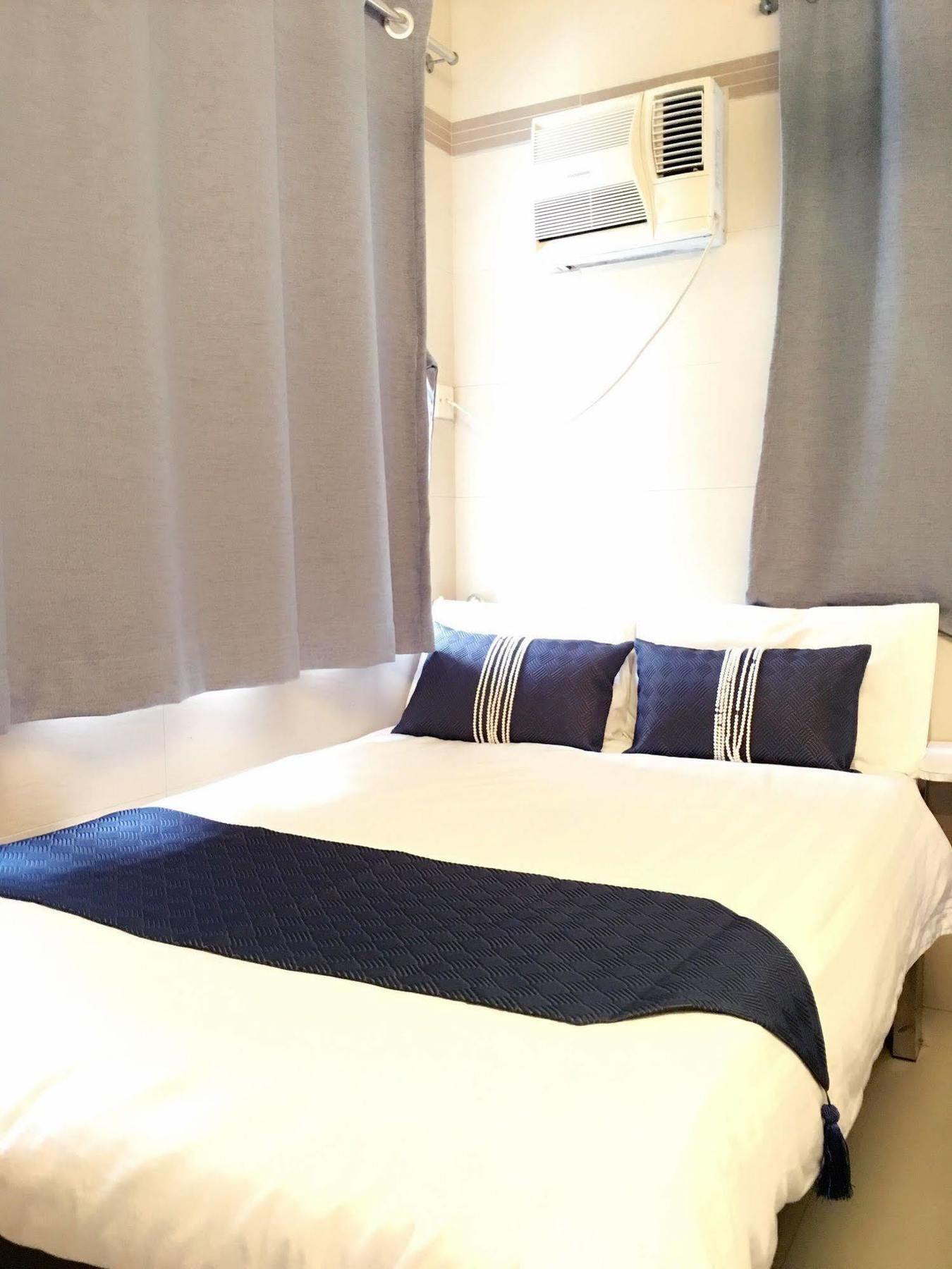 Osaka Hostel Хонконг Екстериор снимка