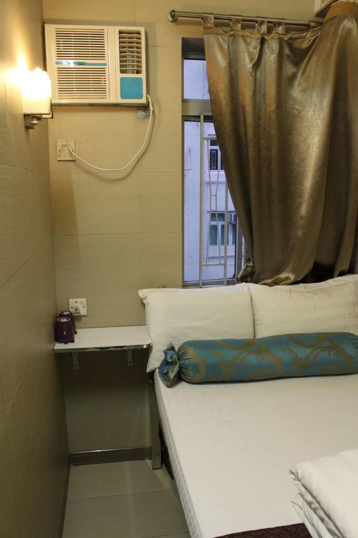 Osaka Hostel Хонконг Екстериор снимка
